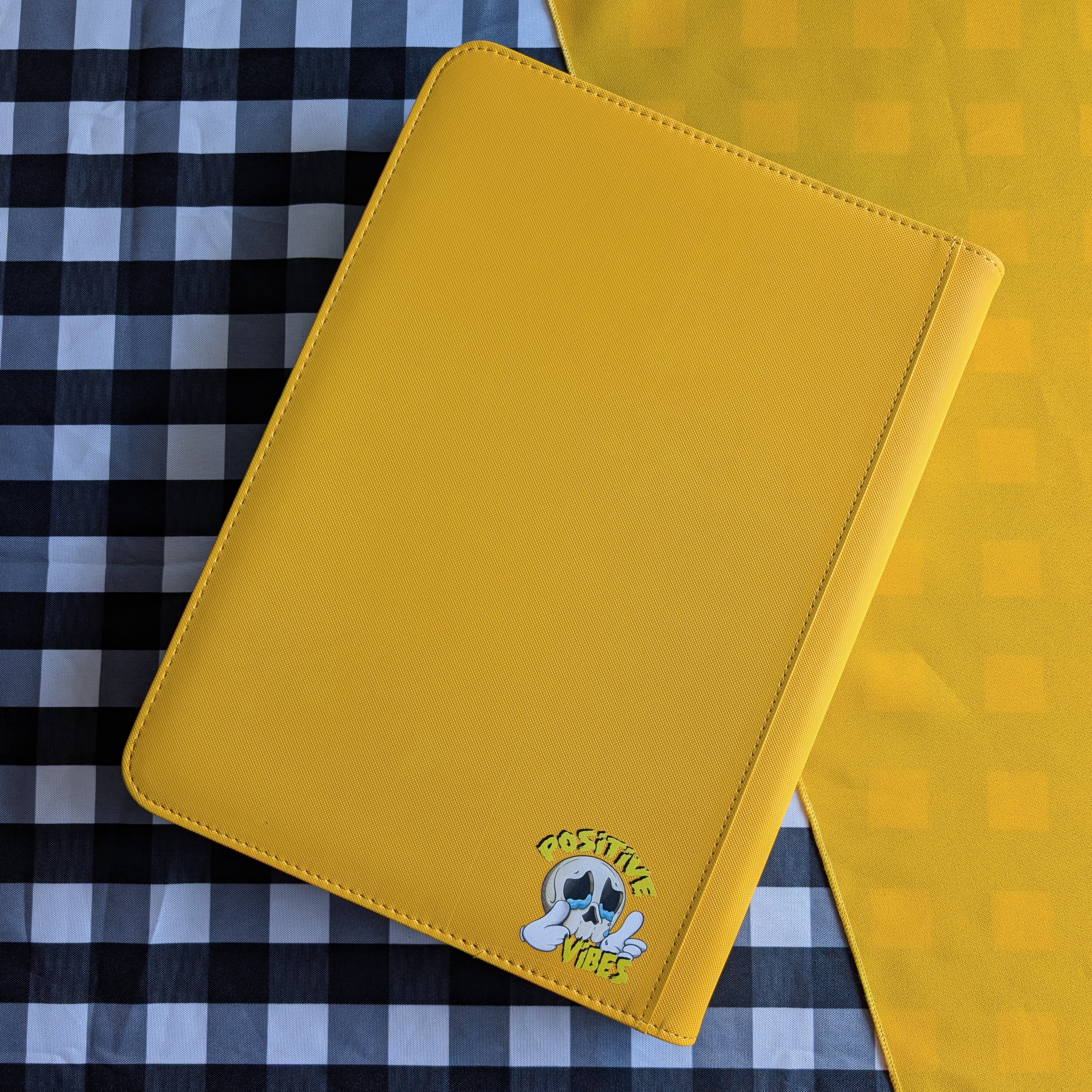 Le Salty Onion Card Binder!